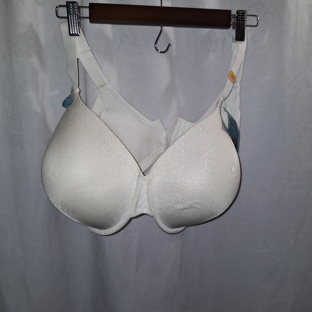 Vanity Fair NWT bra size 40DD